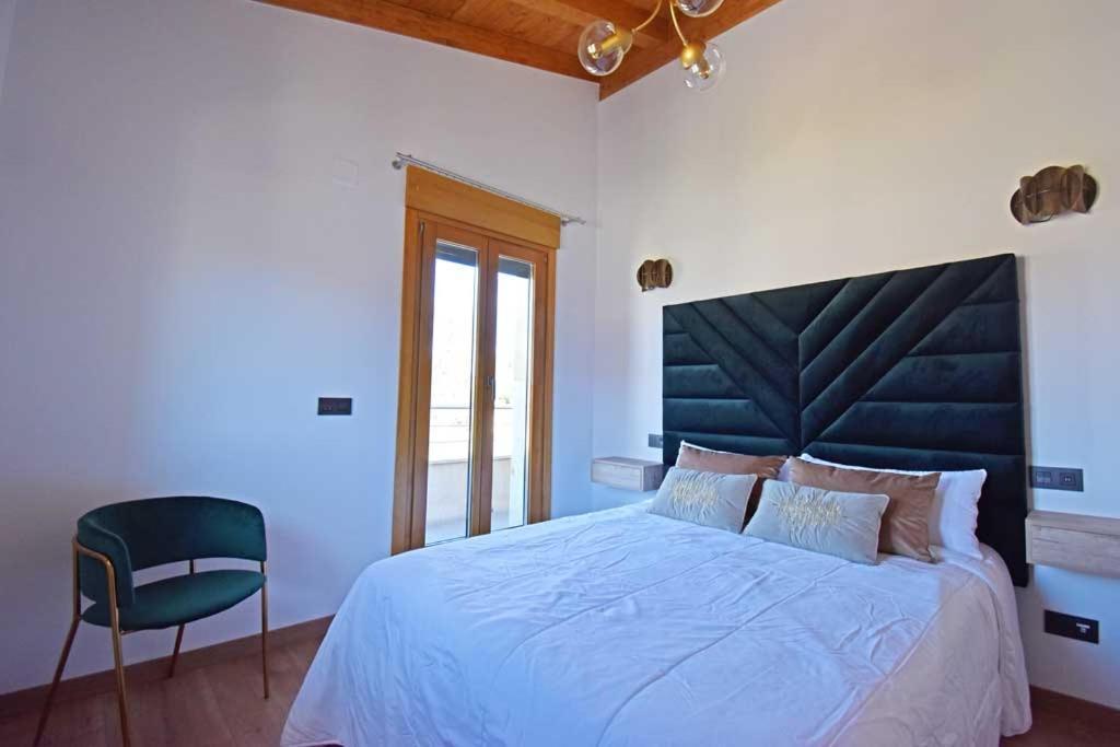 Casa Rural La Cueva Del Agua Фуэнтетоба Экстерьер фото